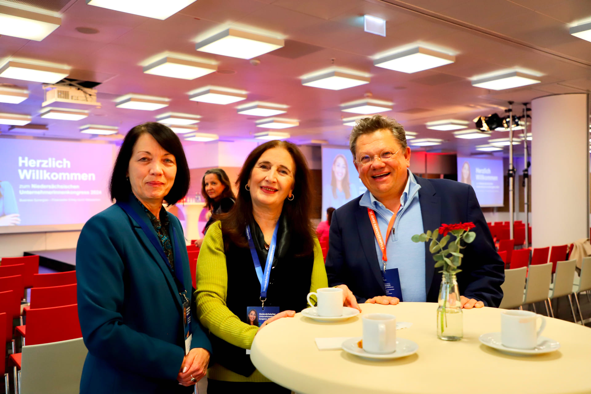 Unternehmerinnenkongress 2024 in Hannover: Netzwerken in der Sparkasse