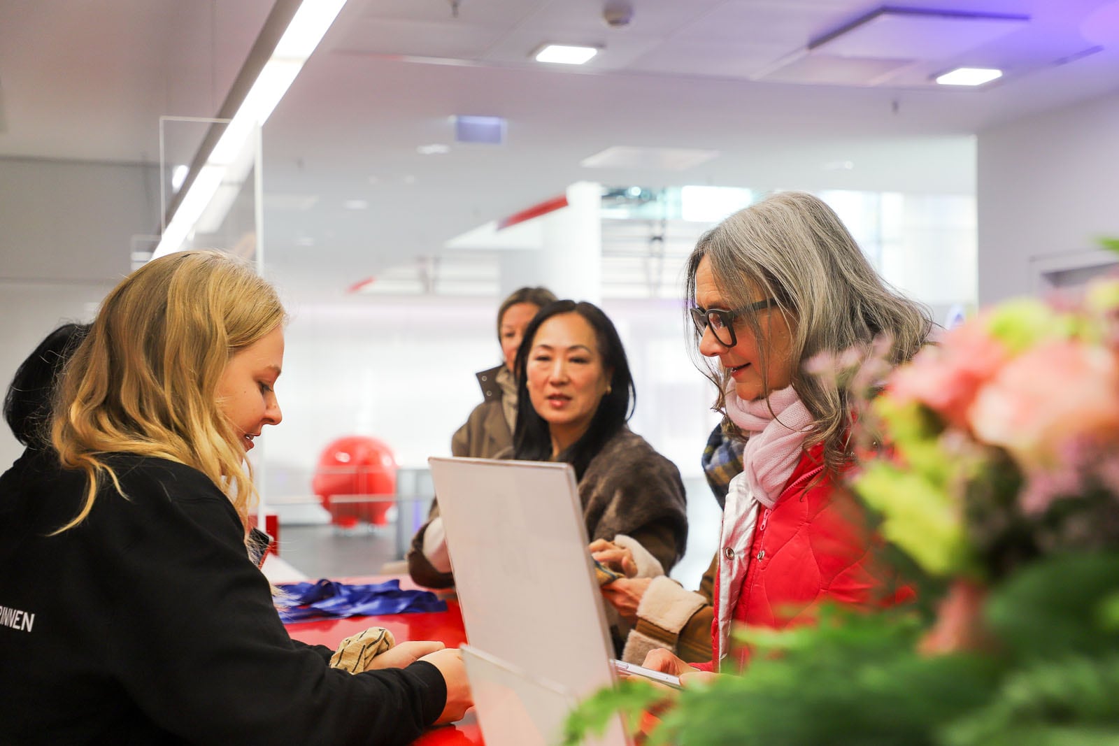 Unternehmerinnenkongress 2025 in Hannover: Netzwerken in der Sparkasse