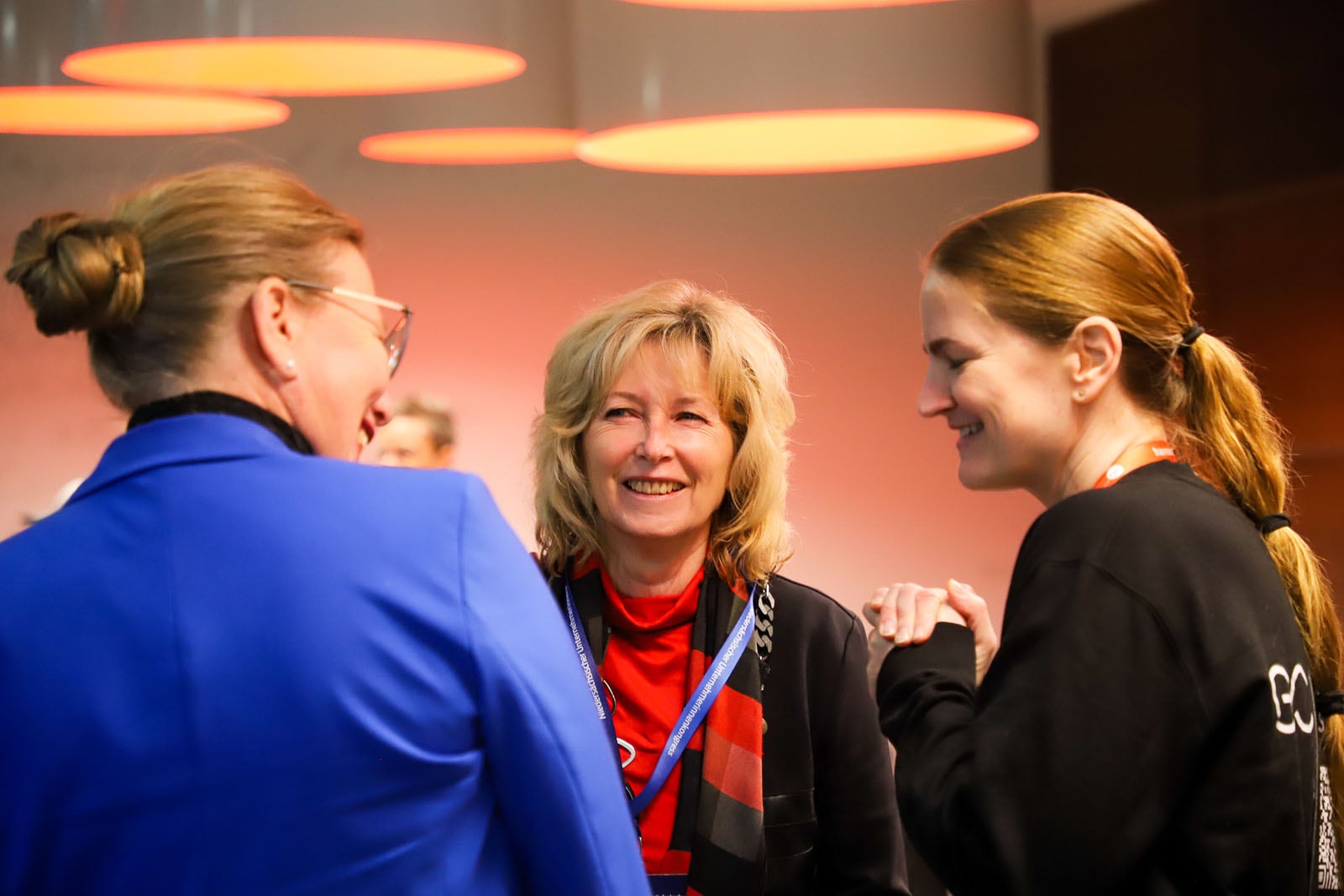 Unternehmerinnenkongress 2025 in Hannover: Netzwerken in der Sparkasse