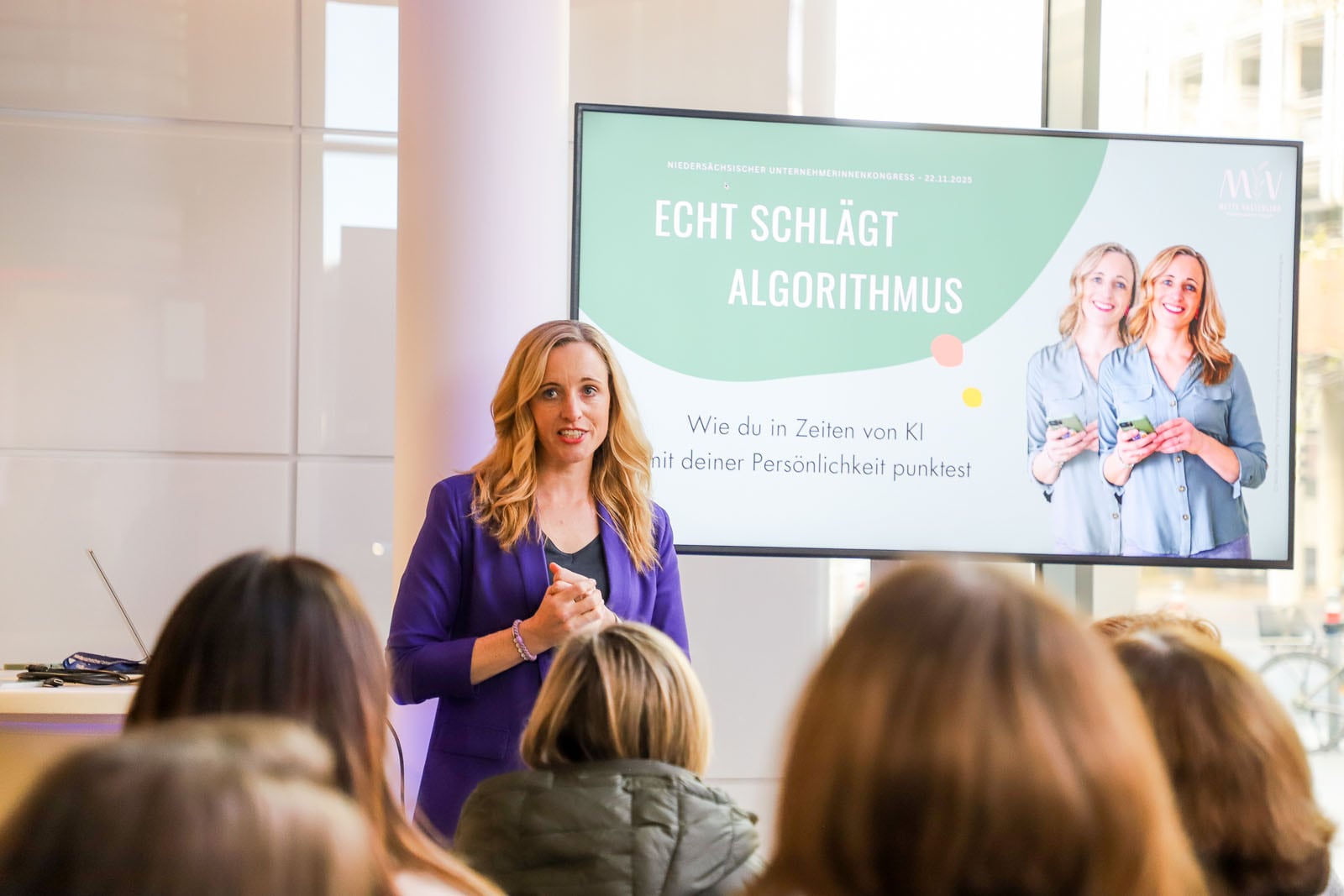Unternehmerinnenkongress 2025 in Hannover: Netzwerken in der Sparkasse